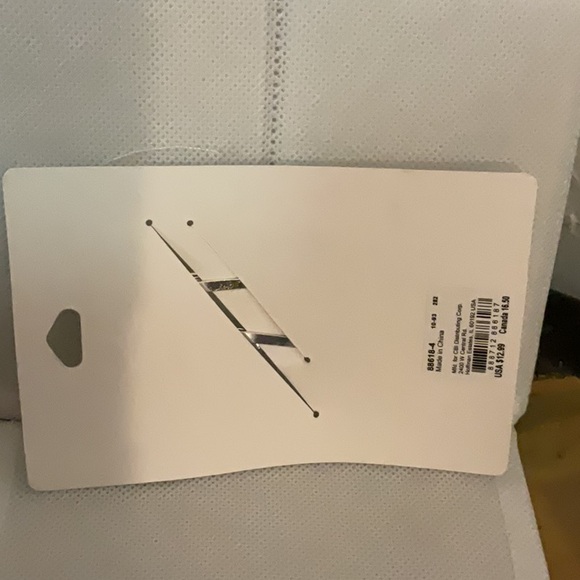 Sale! Icing Silver Tone Rhinestone Bobbie Pins, Set of 2, NWT - Picture 2 of 4